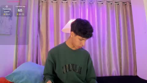 Ethan online show from April 2026 11:33:01 AM