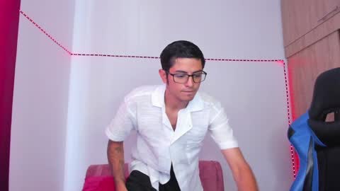 ETHAN SAI online show from December 2024 05:11:01 PM