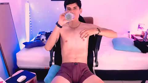 EthanColeeman online show from September 2025 03:30:01 AM