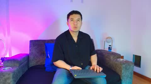 Snapshot of ethanconnor_ chatting on February 2026 12:01:02 PM ethanconnor_ online show from February 2026 12:01:02 PM