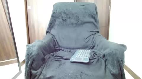 Snapshot of ethangreey1 chatting on December 2024 09:01:01 PM ethangreey1 online show from December 2024 09:01:01 PM