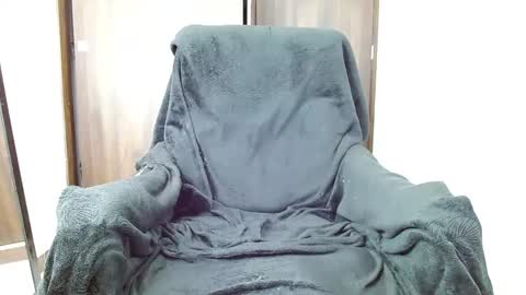 Snapshot of ethangreey1 chatting on December 2024 08:33:01 PM ethangreey1 online show from December 2024 08:33:01 PM