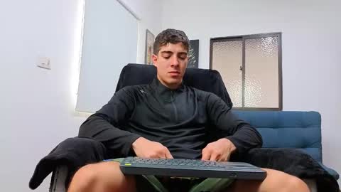 ethangreey1 online show from February 2026 01:26:02 PM