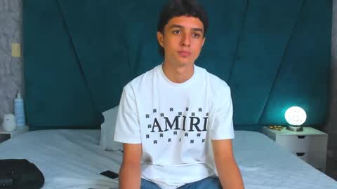 ethanlowell online show from February 2025 09:31:01 PM