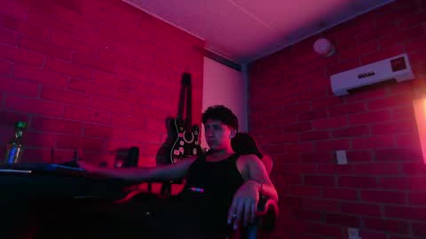 ethann2_ online show from June 2026 06:48:02 AM