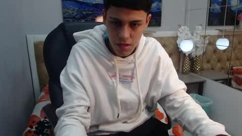 ethanx18 online show from May 2026 04:20:02 AM
