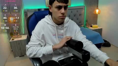 ethanx18 online show from June 2026 03:32:02 AM