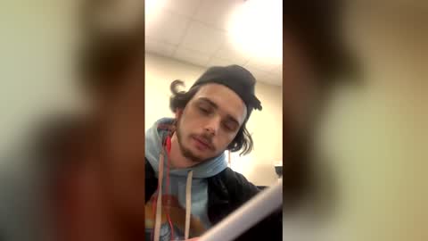 Snapshot of ethb0211 chatting on April 2026 04:38:01 PM ethb0211 online show from April 2026 04:38:01 PM