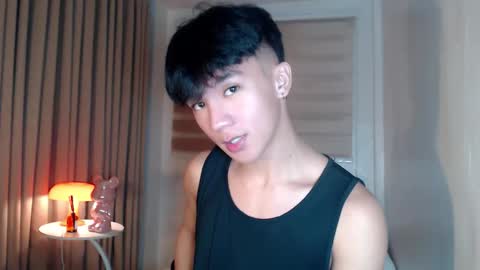 Snapshot of etherealboytoy4hire chatting on April 2026 11:46:02 AM Rey online show from April 2026 11:46:02 AM