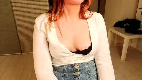 Snapshot of etta_jane chatting on April 2026 07:58:01 PM etta_jane online show from April 2026 07:58:01 PM
