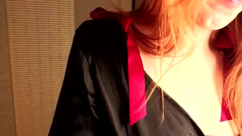 Snapshot of etta_jane chatting on April 2026 06:10:01 PM etta_jane online show from April 2026 06:10:01 PM