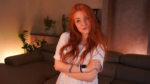 Lillie here and its my first day online show from October 2025 12:58:01 PM