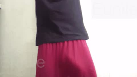 eunile online show from March 2026 07:28:02 PM