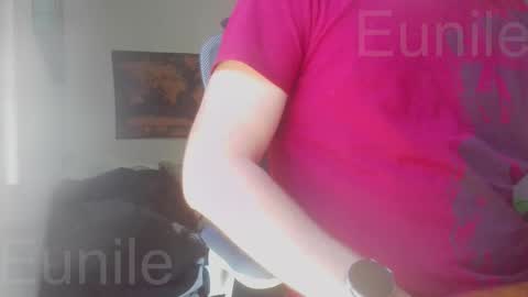 eunile online show from March 2026 12:19:02 PM