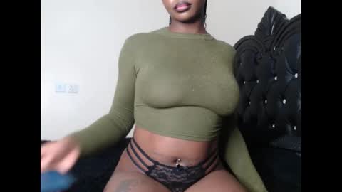 Snapshot of euphoric_cosmos chatting on December 2024 07:45:02 AM euphoria online show from December 2024 07:45:02 AM