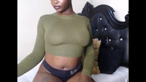 Snapshot of euphoric_cosmos chatting on February 2025 09:49:01 AM euphoria online show from February 2025 09:49:01 AM