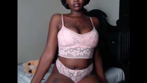 Snapshot of euphoric_cosmos chatting on March 2025 07:11:02 PM euphoria online show from March 2025 07:11:02 PM