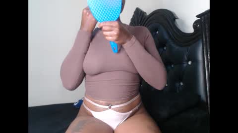 Snapshot of euphoric_cosmos chatting on December 2025 09:07:01 AM euphoria online show from December 2025 09:07:01 AM