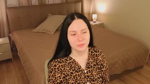 eurasingletary online show from April 2026 04:12:01 AM