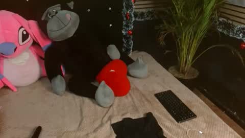 eva_06 online show from December 2025 11:55:02 PM