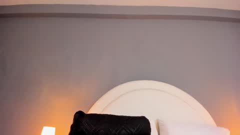 EVA  online show from March 2025 02:54:01 PM