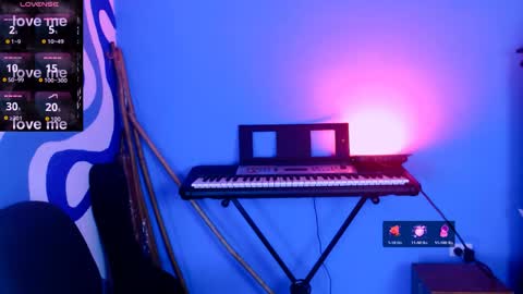 Snapshot of eva_brooks1 chatting on April 2026 04:02:02 PM Iris Smile independent model online show from April 2026 04:02:02 PM