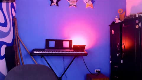 Snapshot of eva_brooks1 chatting on April 2026 04:08:02 AM Iris Smile independent model online show from April 2026 04:08:02 AM