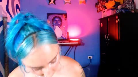 Snapshot of eva_brooks1 chatting on May 2026 04:32:02 AM Iris Smile independent model online show from May 2026 04:32:02 AM