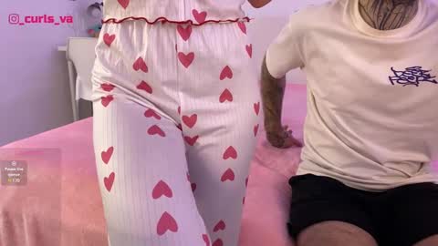 Snapshot of eva_curl chatting on December 2024 11:11:02 AM Hi were Eva and David online show from December 2024 11:11:02 AM