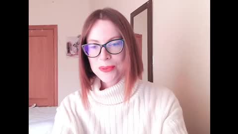 Snapshot of eva_cutesmile chatting on April 2026 03:17:02 PM Eva online show from April 2026 03:17:02 PM