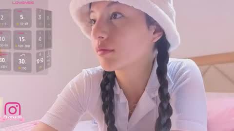 Snapshot of eva_depp_ chatting on March 2026 10:07:02 AM Eva online show from March 2026 10:07:02 AM