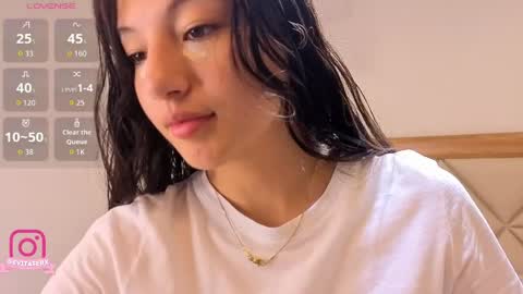 Snapshot of eva_depp_ chatting on March 2026 10:05:02 AM Eva online show from March 2026 10:05:02 AM