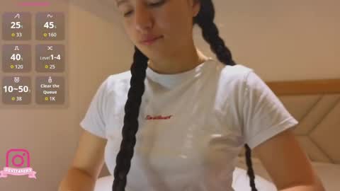 Snapshot of eva_depp_ chatting on April 2026 10:03:01 AM Eva online show from April 2026 10:03:01 AM