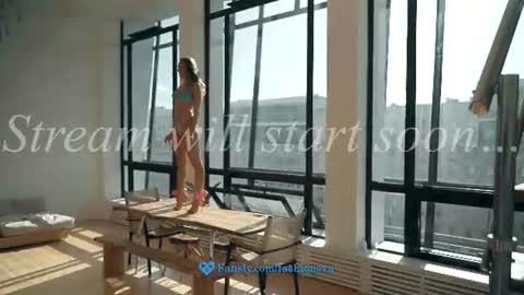 Snapshot of eva_fashionista chatting on June 2026 08:55:01 PM Eva online show from June 2026 08:55:01 PM