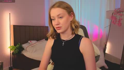 Snapshot of eva_hamilton chatting on July 2026 12:38:02 AM eva hamilton online show from July 2026 12:38:02 AM