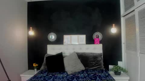 Snapshot of eva_hot_1 chatting on October 2025 01:00:02 PM eva_hot_1 online show from October 2025 01:00:02 PM