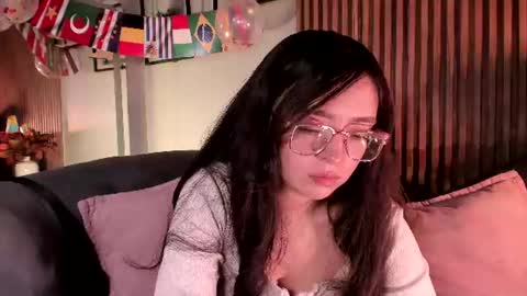 Snapshot of eva_macalliter chatting on June 2026 03:09:02 AM Angelinne online show from June 2026 03:09:02 AM