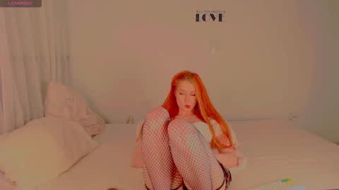 Snapshot of eva_meyer chatting on December 2025 06:19:01 AM eva_meyer online show from December 2025 06:19:01 AM