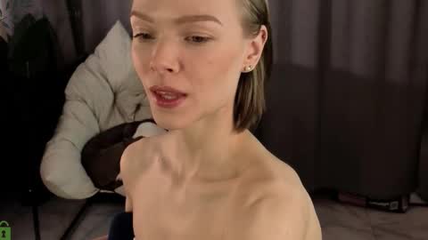 Snapshot of eva_natsumi chatting on January 2026 03:28:02 PM Eva online show from January 2026 03:28:02 PM