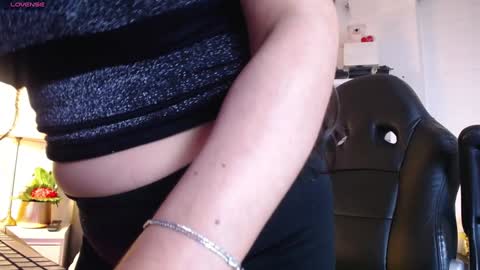 Snapshot of eva_notty_ chatting on January 2025 12:26:02 PM Eva Notty online show from January 2025 12:26:02 PM