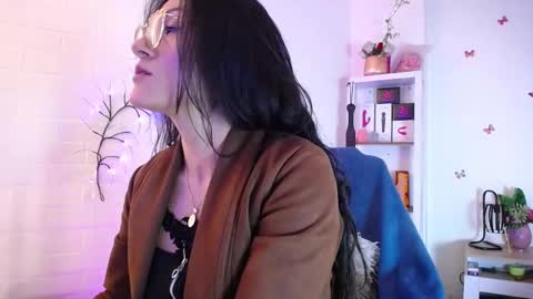 Snapshot of eva_notty_ chatting on September 2025 01:22:01 PM Eva Notty online show from September 2025 01:22:01 PM