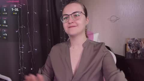 Eva online show from September 2025 10:41:01 AM