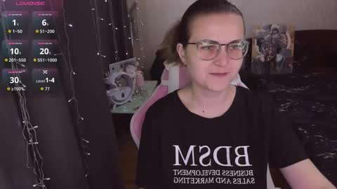 Eva online show from October 2025 10:27:01 AM