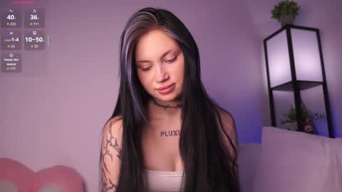 Snapshot of eva_pixie chatting on October 2025 03:09:01 PM Eva online show from October 2025 03:09:01 PM