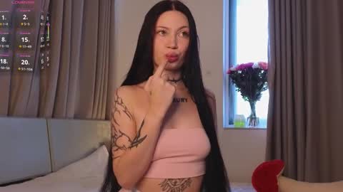 Snapshot of eva_pixie chatting on November 2025 03:07:01 AM Eva online show from November 2025 03:07:01 AM