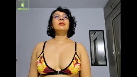 Eva online show from February 2025 07:49:01 PM