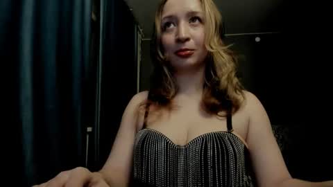 Snapshot of eva_rikchter chatting on February 2026 10:11:02 PM Ice Goddess online show from February 2026 10:11:02 PM
