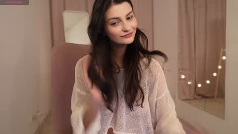 Snapshot of eva_ro chatting on December 2024 04:07:02 PM EVA  online show from December 2024 04:07:02 PM