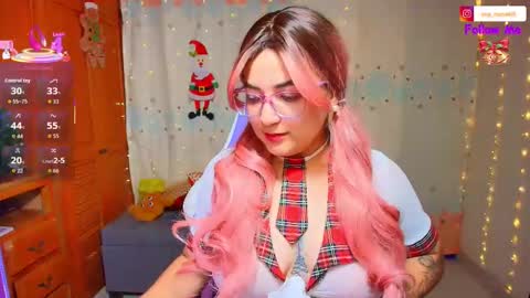 Eva  online show from December 2025 11:59:02 AM