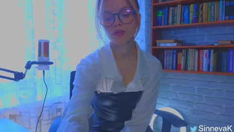 Hi there i am Eva and i wish create a nice community with you so join my Ticket Show for more pleasure online show from February 2025 07:44:02 AM